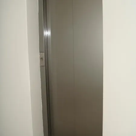 Apartamento Donis *
